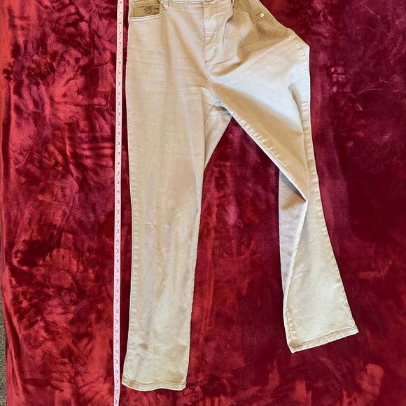 Beige Liz Claiborne - Amanda Jeans/Pants, Size 10 - Picture 4 of 16